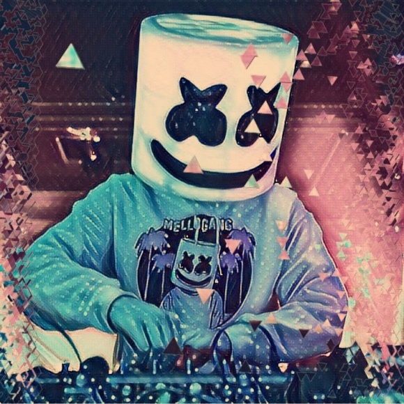 Cloths,shoes - Picture 2 of 7